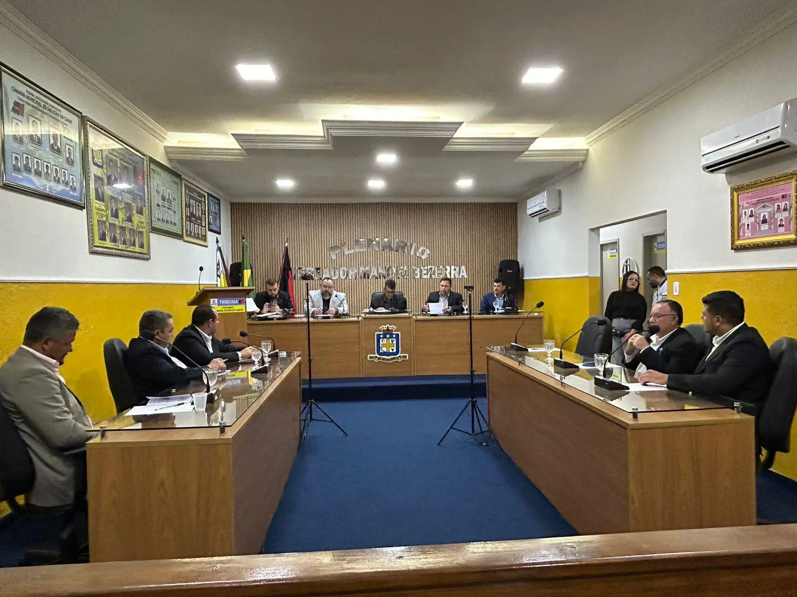 Câmara de São João do Cariri aprova reajustes salariais para servidores públicos em sessão extraordinária